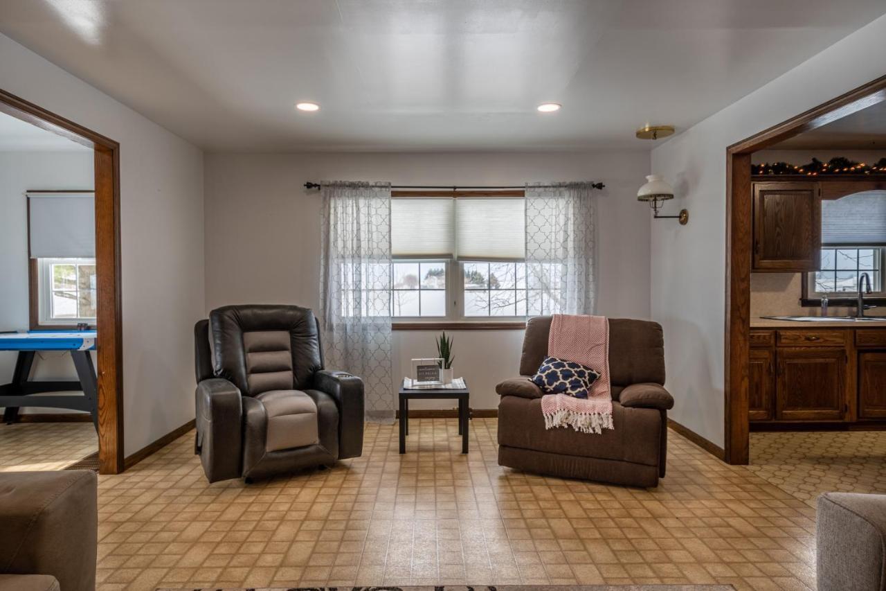 Villa Weaver Ridge Manor Millersburg Exterior foto