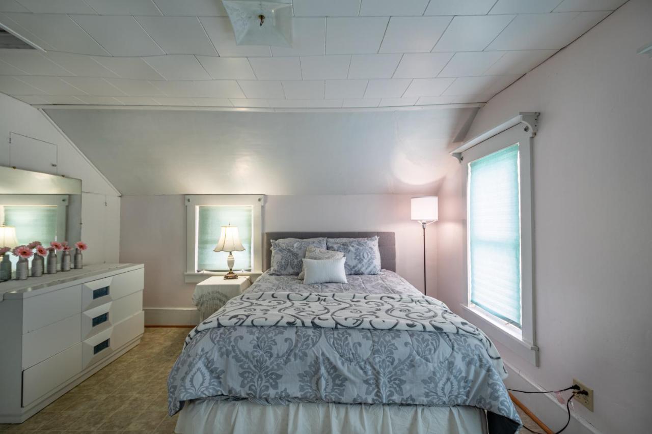 Villa Weaver Ridge Manor Millersburg Exterior foto